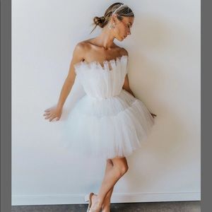 Untamed Petals Arlington Pearl Mini Tulle